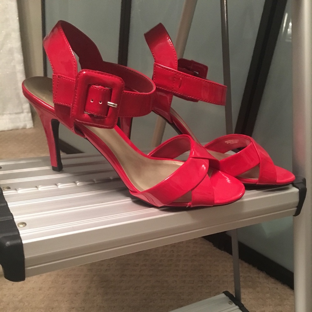 I'm Seeing Red Sandals!